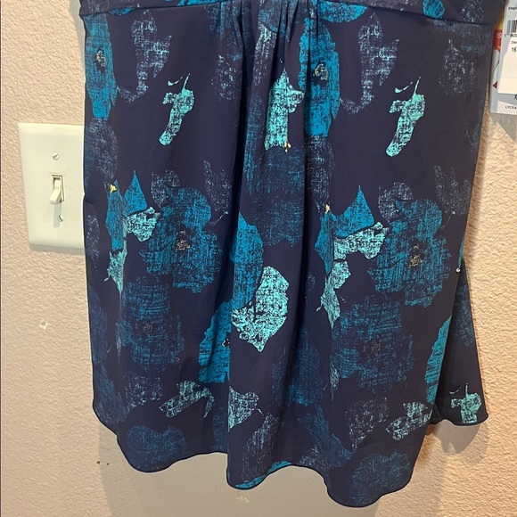New L.L. Bean Women’s Tankini Top Navy Blue Sea Glass Soft Drape Size 16 NWT - Picture 4 of 11